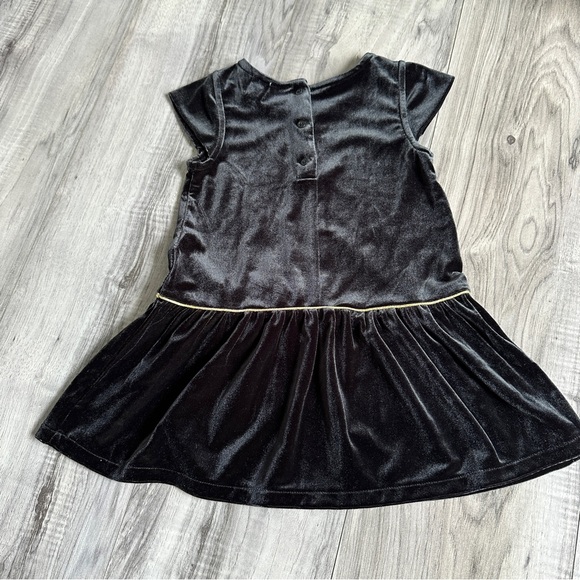 Baby Gap Black Velvet Party Holiday Dress With Gold Trim NWT Size 2 years - Picture 5 of 8